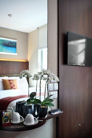 In-room safe, iron/ironing board, free WiFi, bed sheets