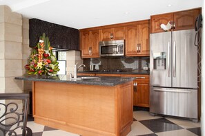 Free daily continental breakfast - Hotel Casa Mahanaim (Bogotá)