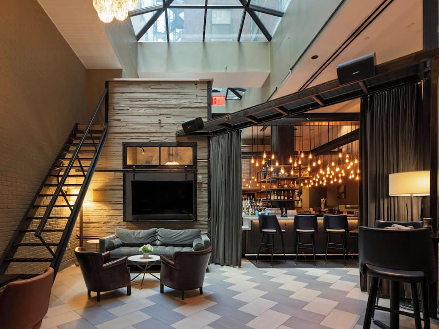 Breakfast, lunch and dinner served