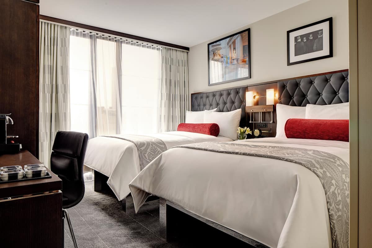 Egyptian cotton sheets, premium bedding, down duvets, pillow-top beds