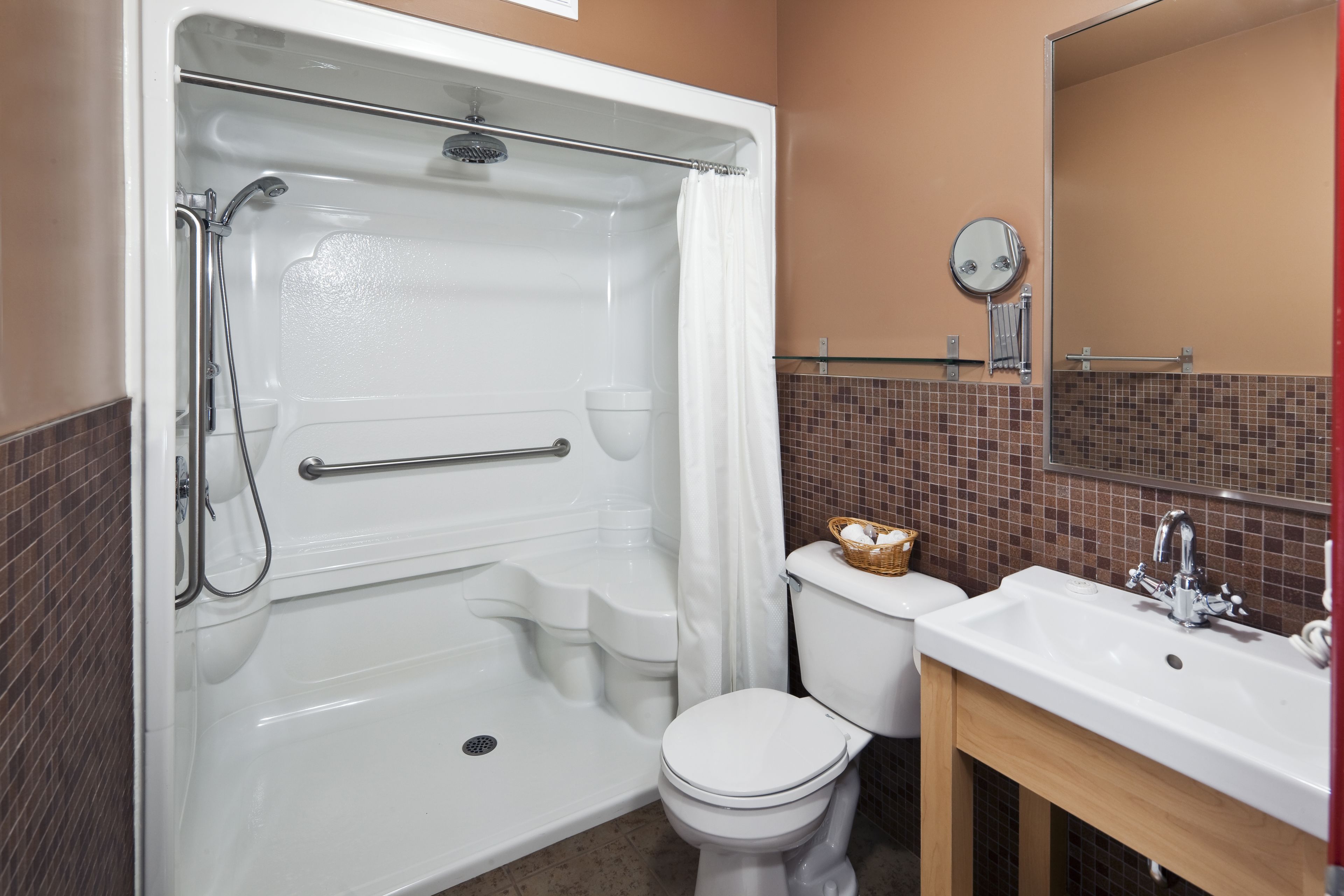 superior studio (double shower) | bathroom | free toiletries, hair dryer, towels, soap