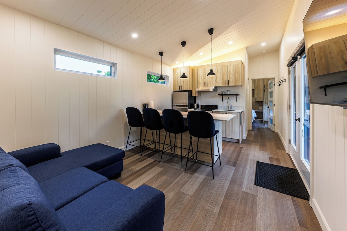 chalet, 2 bedrooms, non smoking | living area