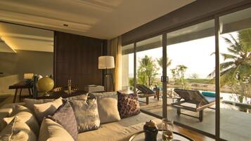 40-inch LED TV with satellite channels, TV, fireplace