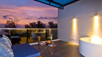 Prestige Duplex Suite King Bed | View from room