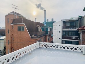 Exterior - Chingu Guesthouse (Seoul)