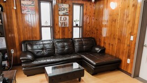 Lobby lounge - Chingu Guesthouse (Seoul)