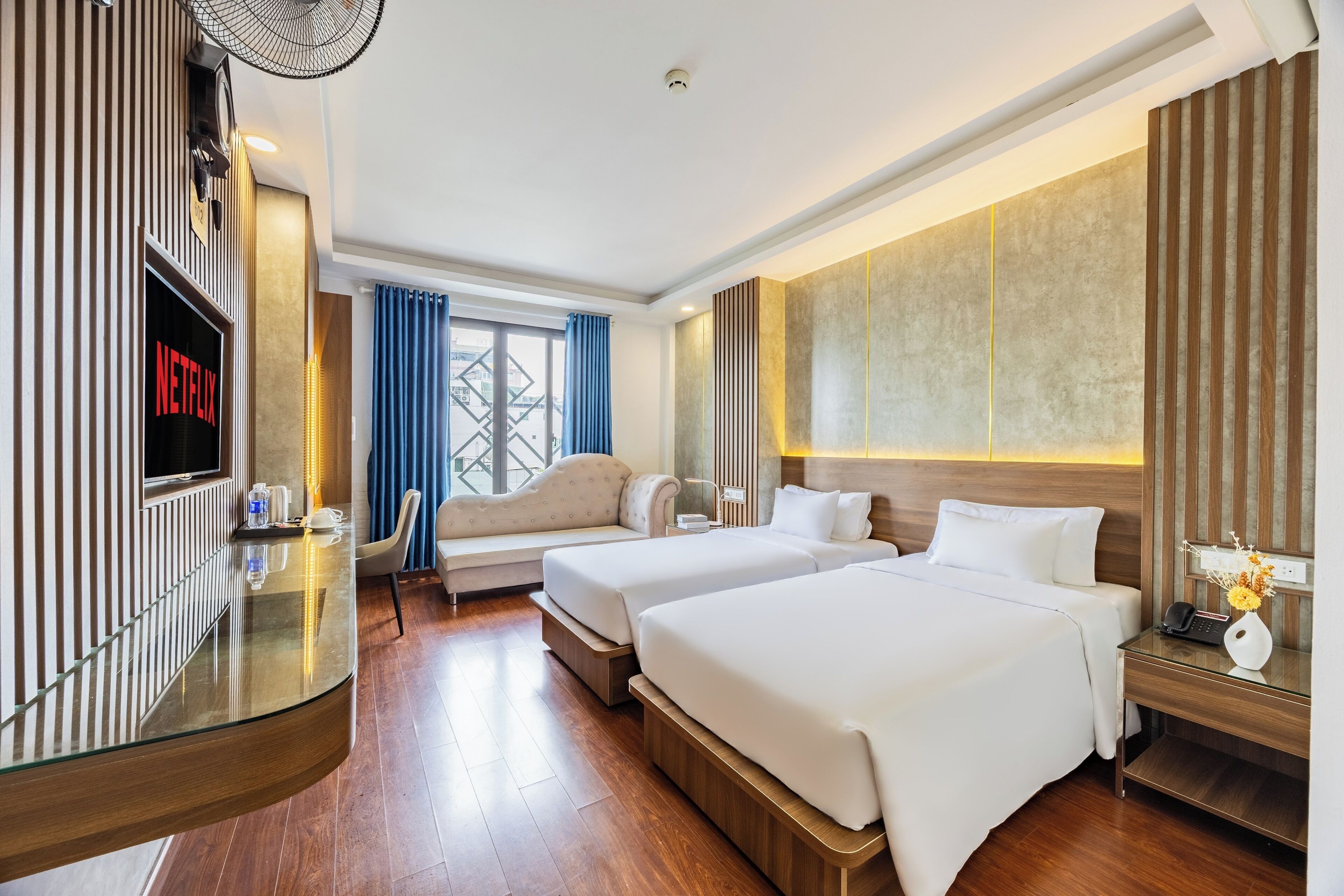 Deluxe Suite Twin | Minibar, két bảo mật tại phòng, bàn ủi/dụng cụ ủi quần áo 