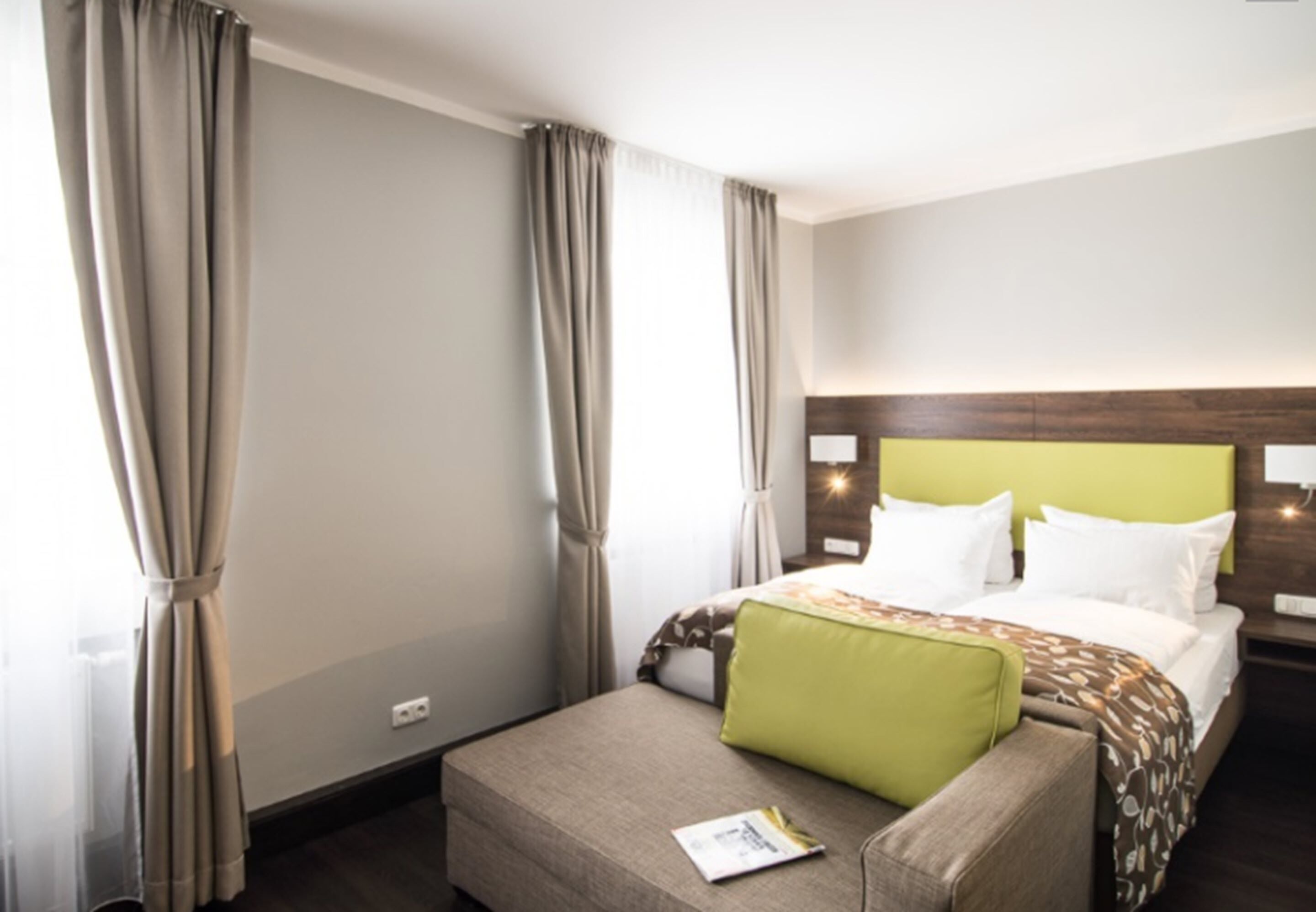 hypo-allergenic bedding, in-room safe, desk, blackout curtains