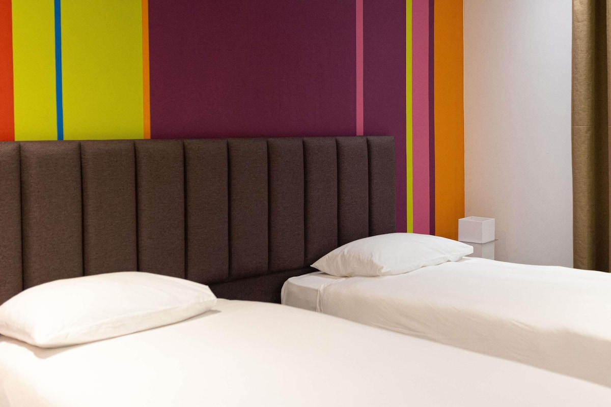 Twin Room, 2 Single Beds