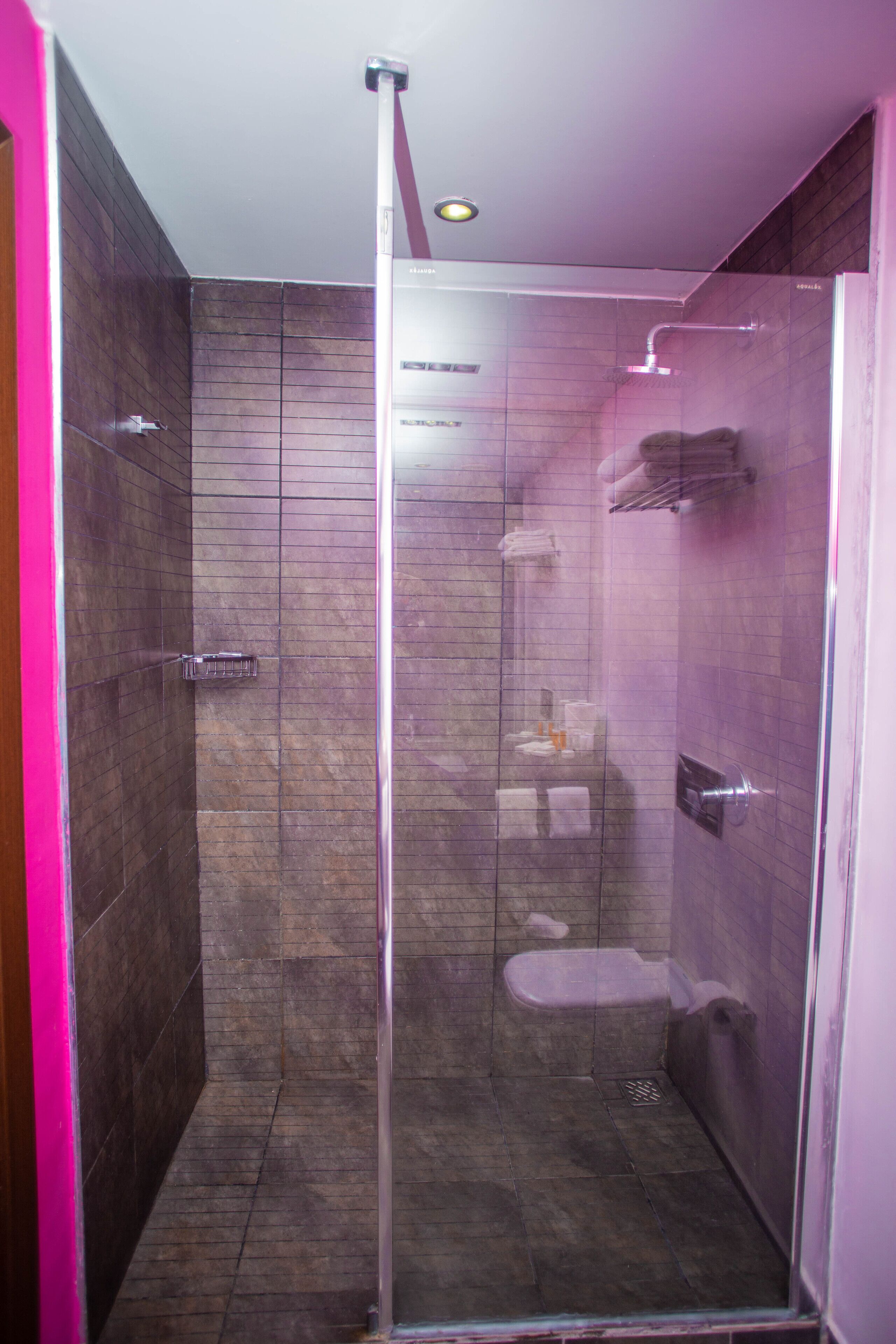 standard double room, 1 double bed | bathroom | shower, eco-friendly toiletries, towels