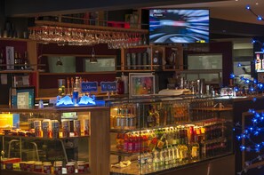 Coffee shop - Aqua Granada Hotel (Cali)