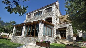 Majoituspaikan julkisivu