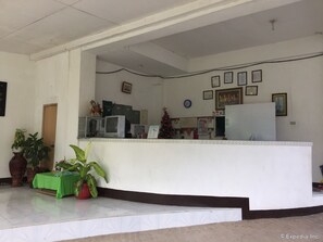 Reception - Ladaga Inn & Restaurant (Dauis)
