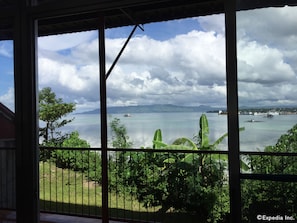 View from property - Ladaga Inn & Restaurant (Dauis)
