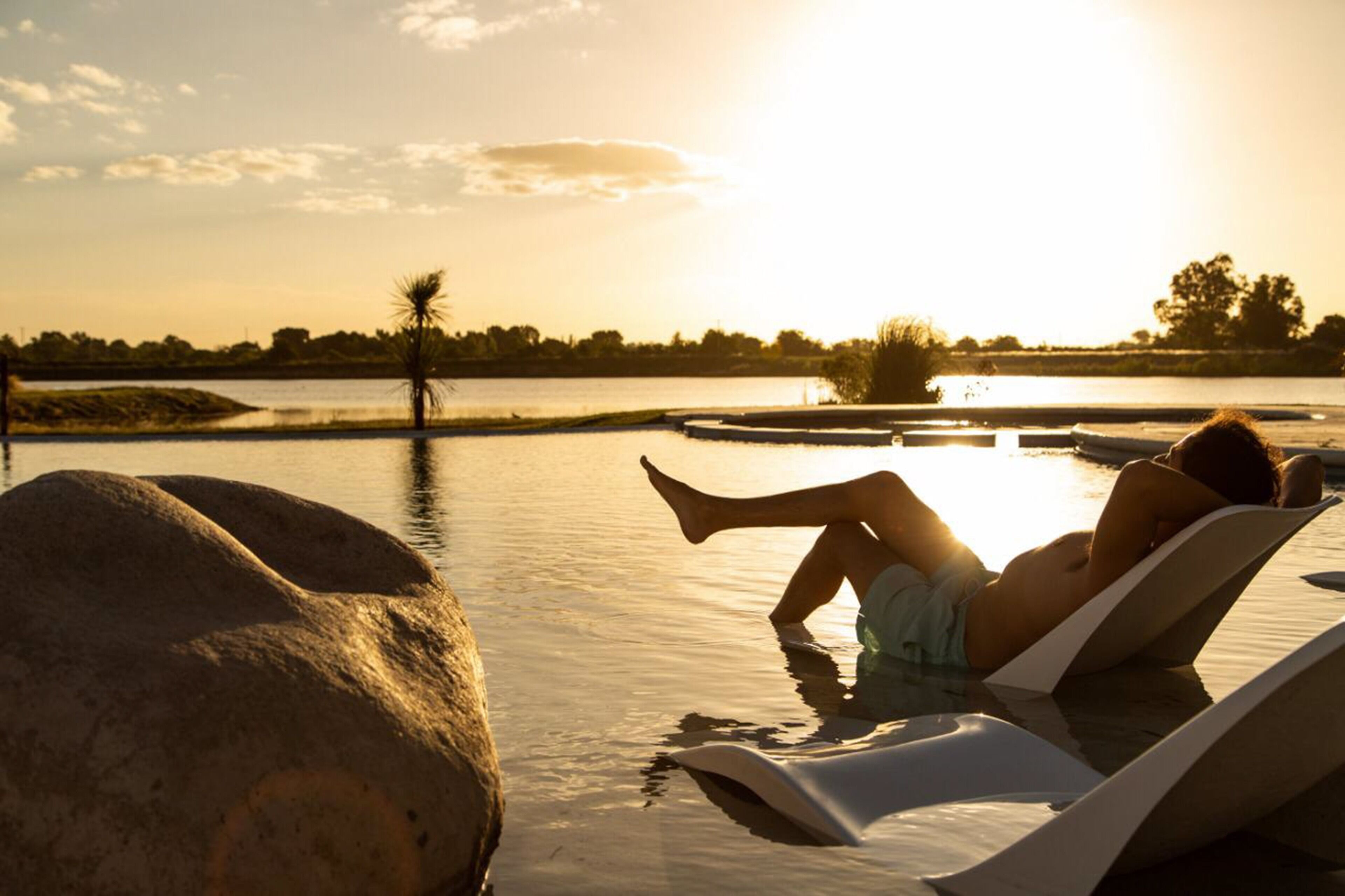 Indoor pool, 2 outdoor pools, open 10:00 AM to 8:00 PM, pool loungers