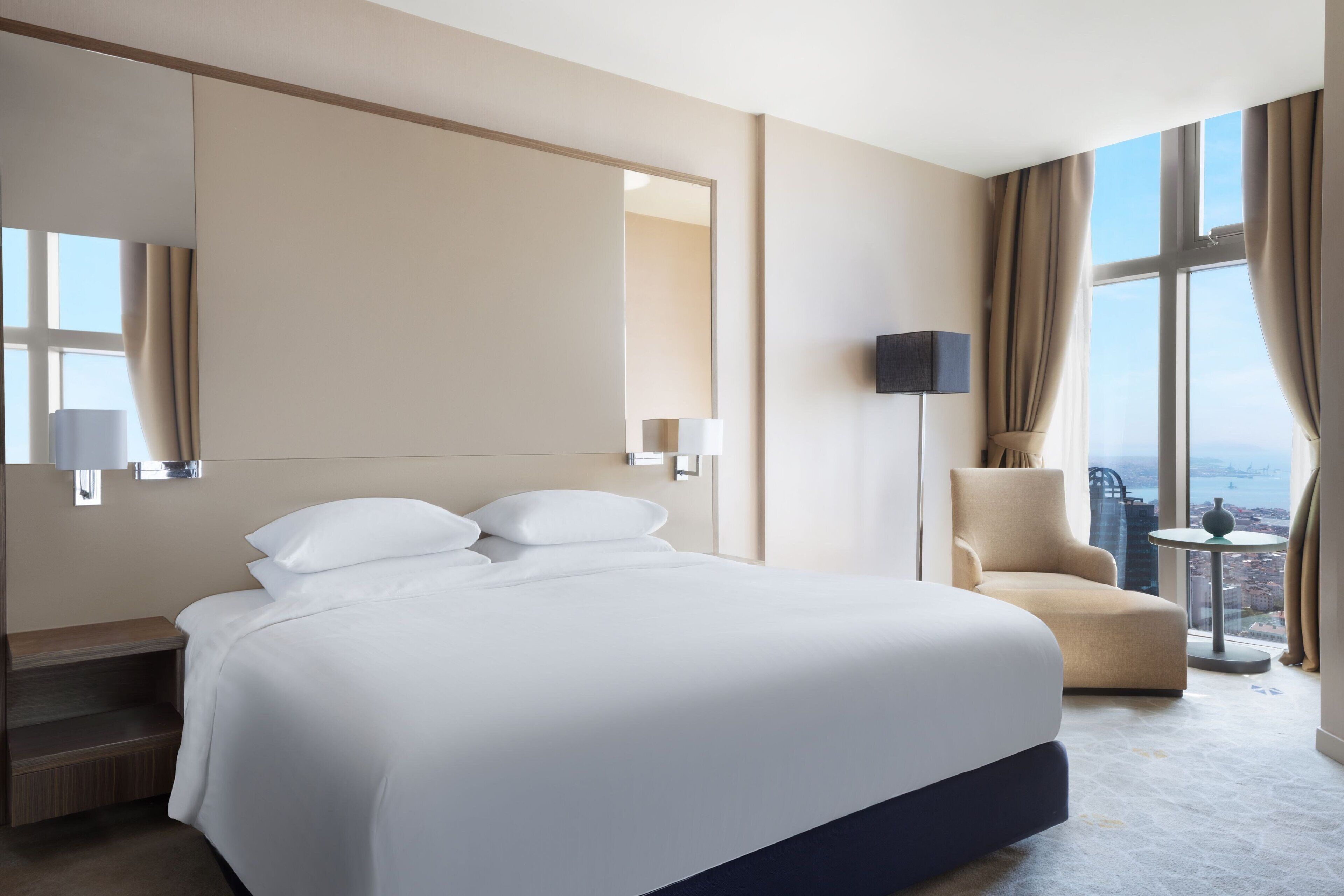 Juniorsvit - 1 kingsize-säng - icke-rökare | Egyptiska bomullslakan, sängtillbehör av högsta kvalitet och duntäcken