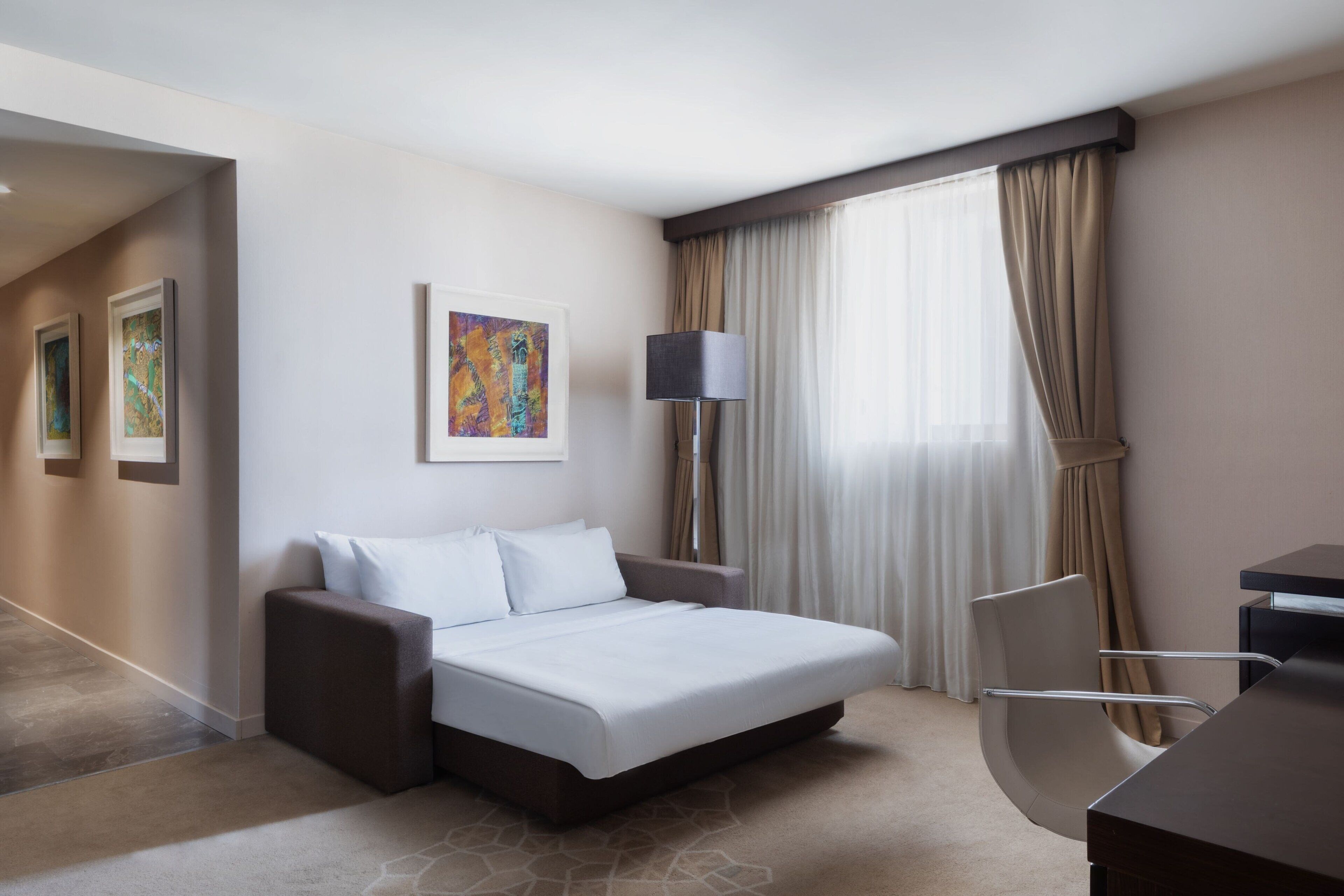 Executive Double Room, 1 Double Bed (Lounge Access) | Egyptian cotton sheets, premium bedding, down comforters, pillowtop beds