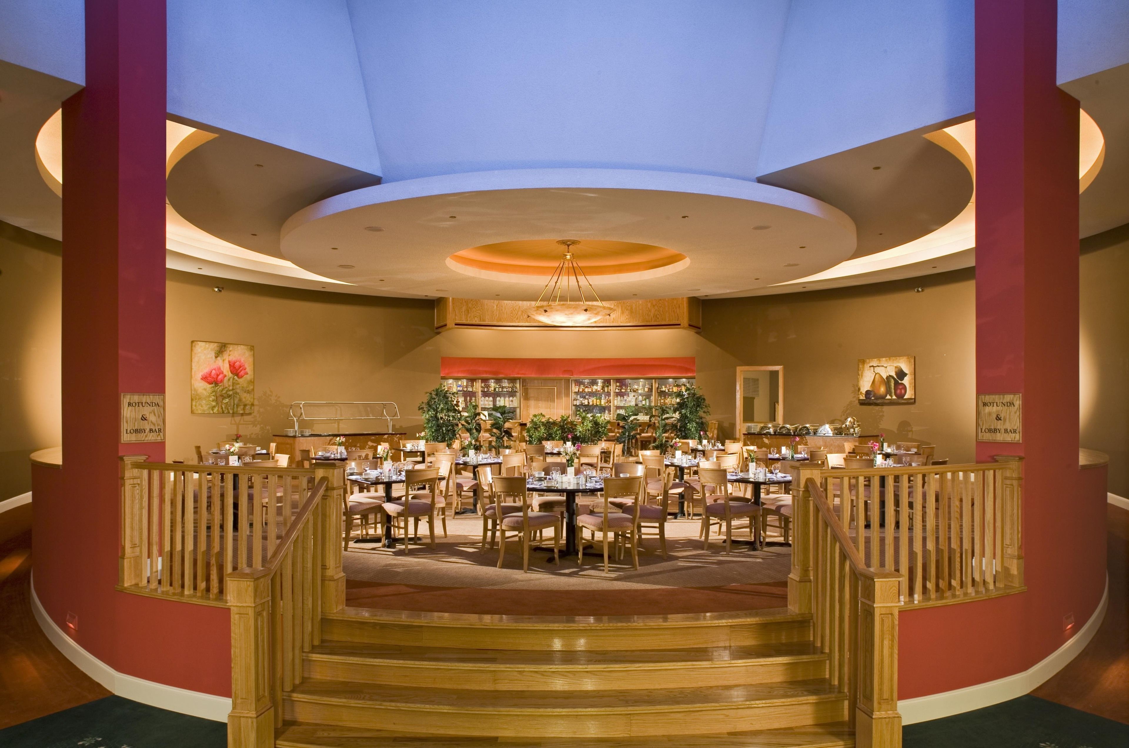 4 restaurants, breakfast, lunch, dinner served; american cuisine