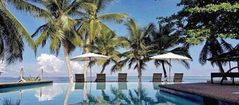 Romantic Beach Villas Siargao Island