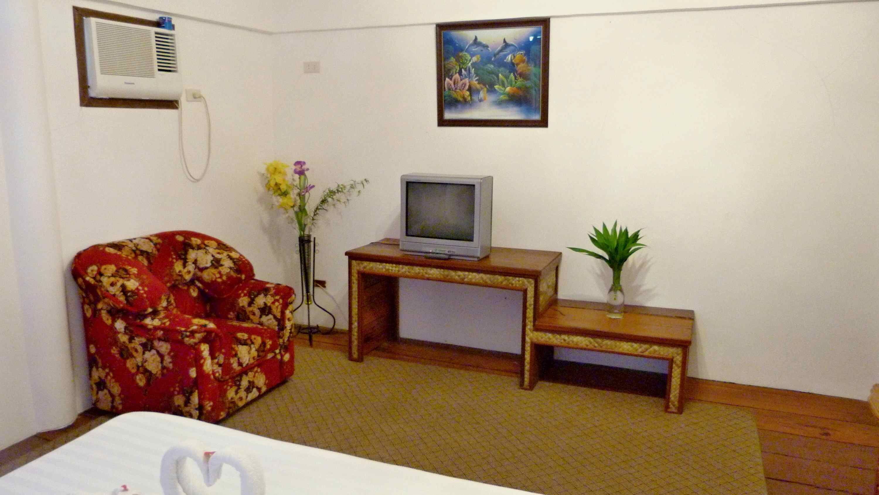 standard double room, 1 bedroom | premium bedding, minibar, desk, cots/infant beds