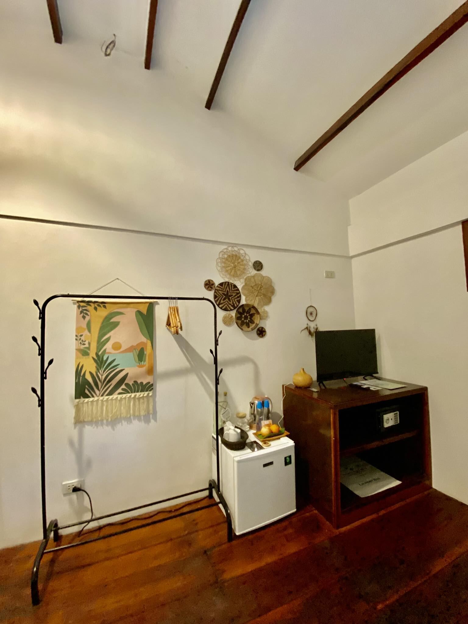 standard double room, 1 bedroom | premium bedding, minibar, desk, cots/infant beds