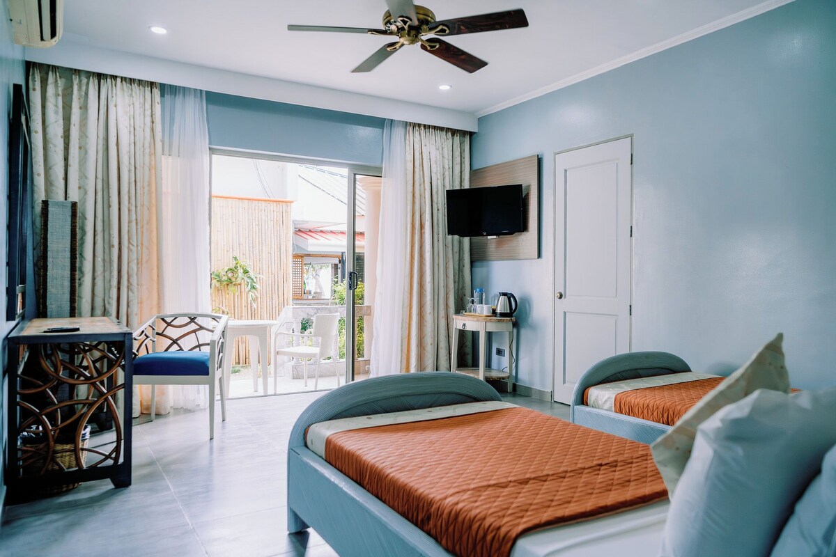 Superior Room, 2 Single Beds, Garden View | In-room safe, free WiFi, bed sheets