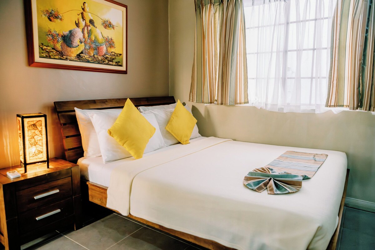 Apartment Garden View | In-room safe, free WiFi, bed sheets