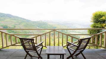 Kinabalu Wing | Balcon