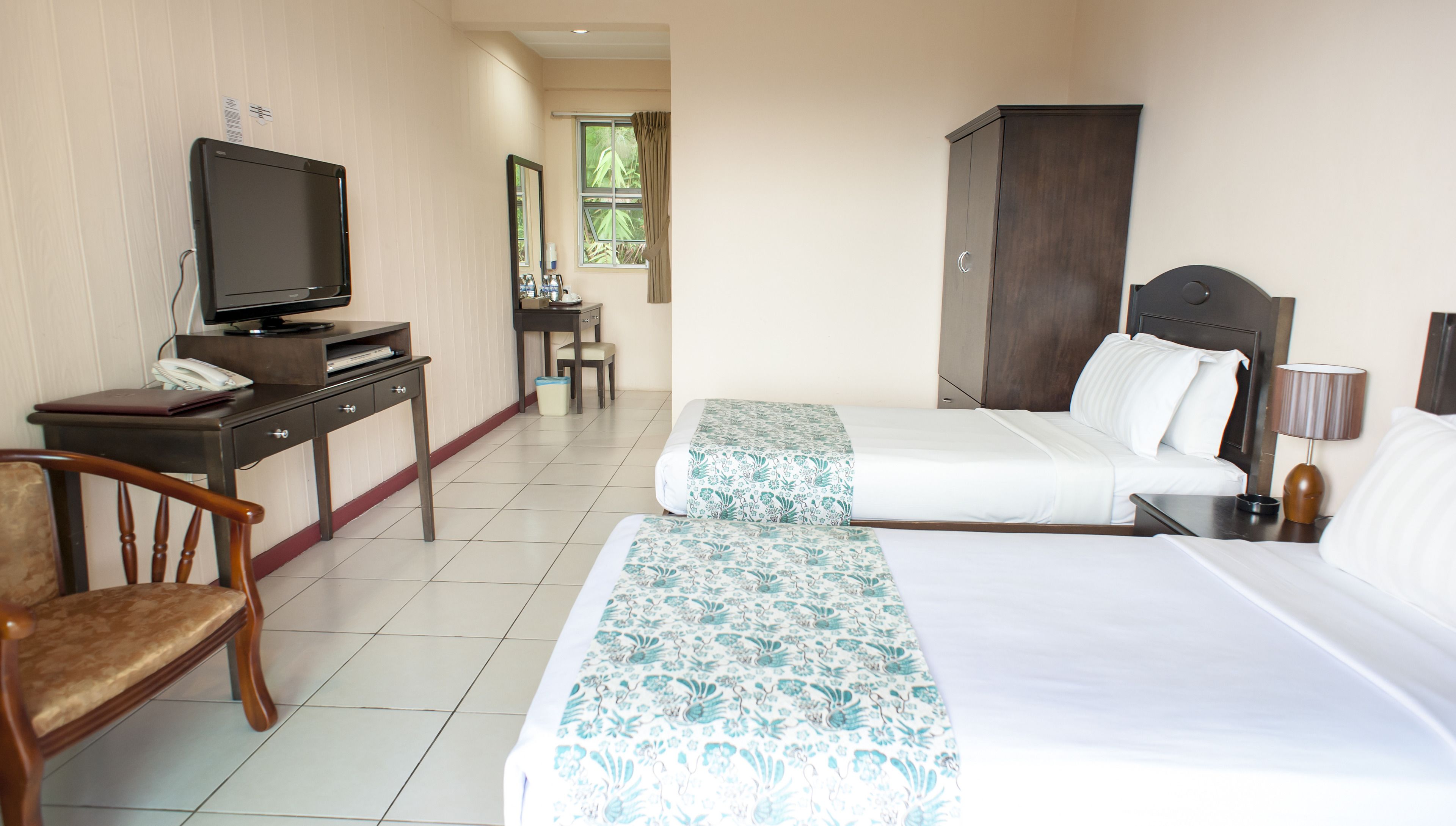 Valley Wing | Desk, iron/ironing board, bed sheets