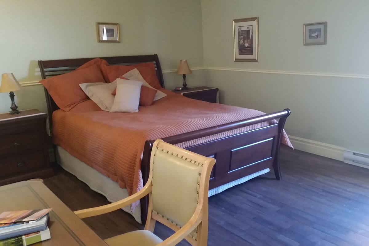 Countryside Room