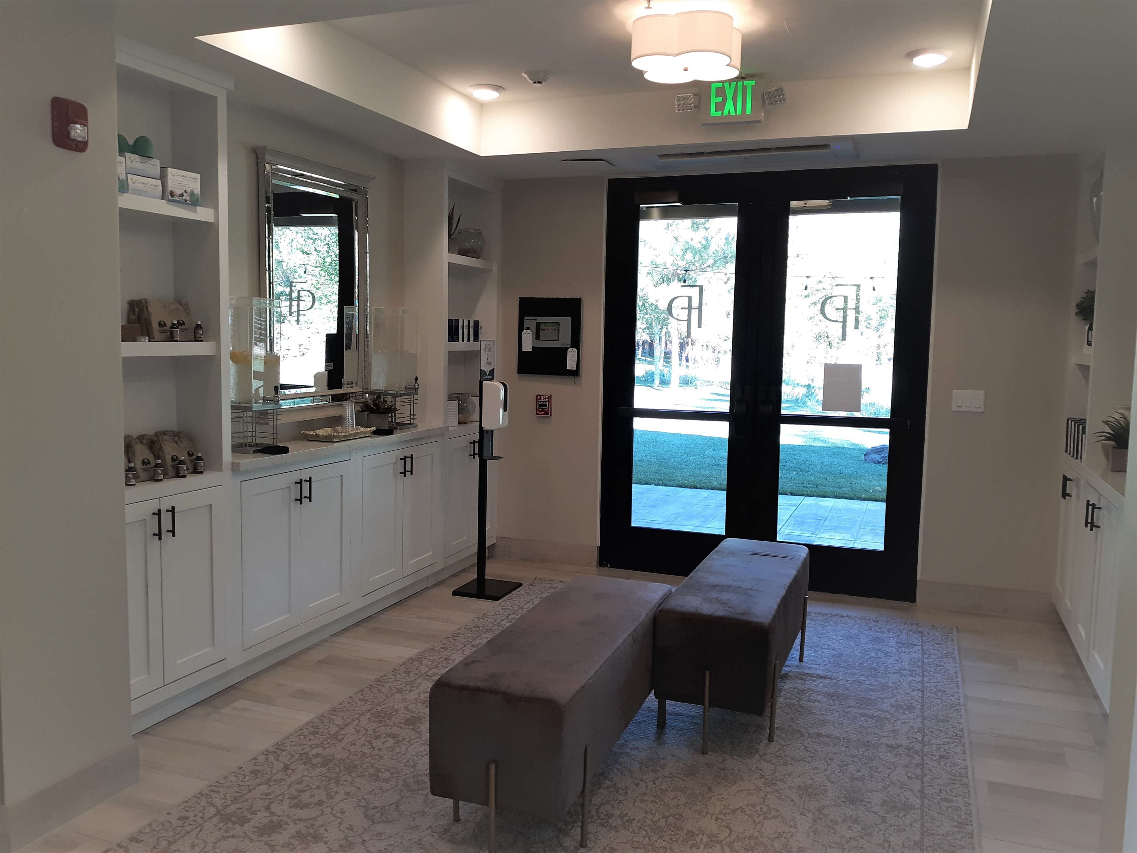 couples treatment room(s), sauna, steam room, body treatments