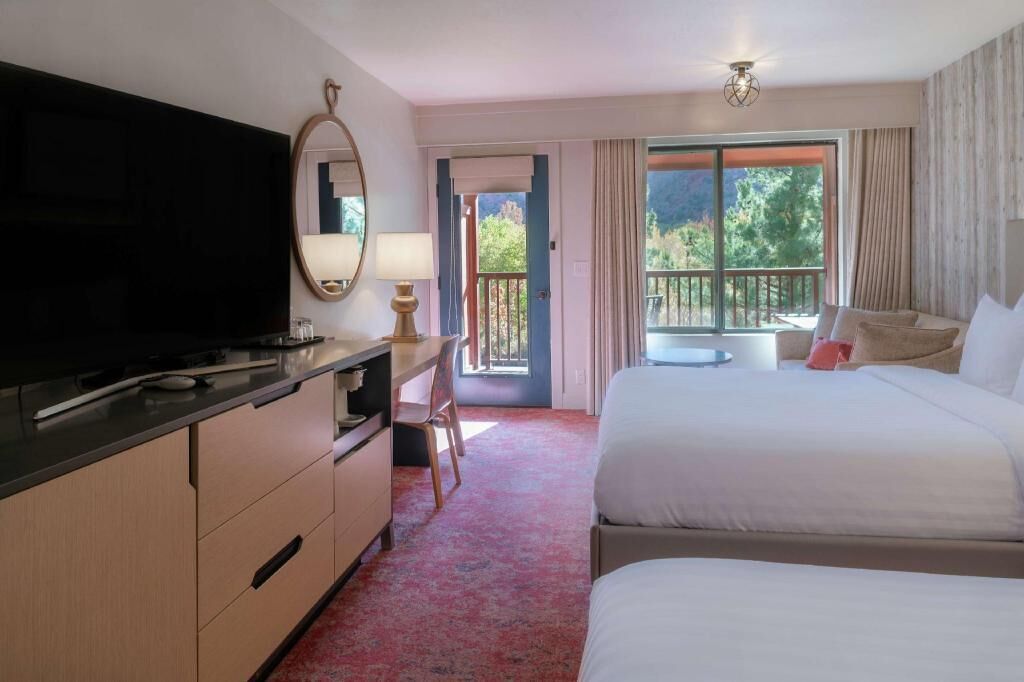 Premium bedding, pillowtop beds, in-room safe, individually decorated