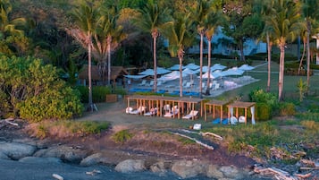Private beach, white sand, free beach shuttle, sun-loungers