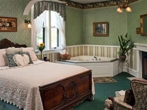 Room, 1 King Bed (Whirlpool)