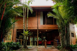 Business center - Macaw Lodge  (Carara)