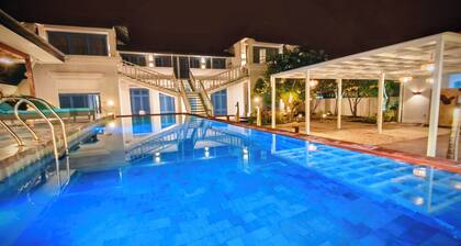 The Trawangan Resort