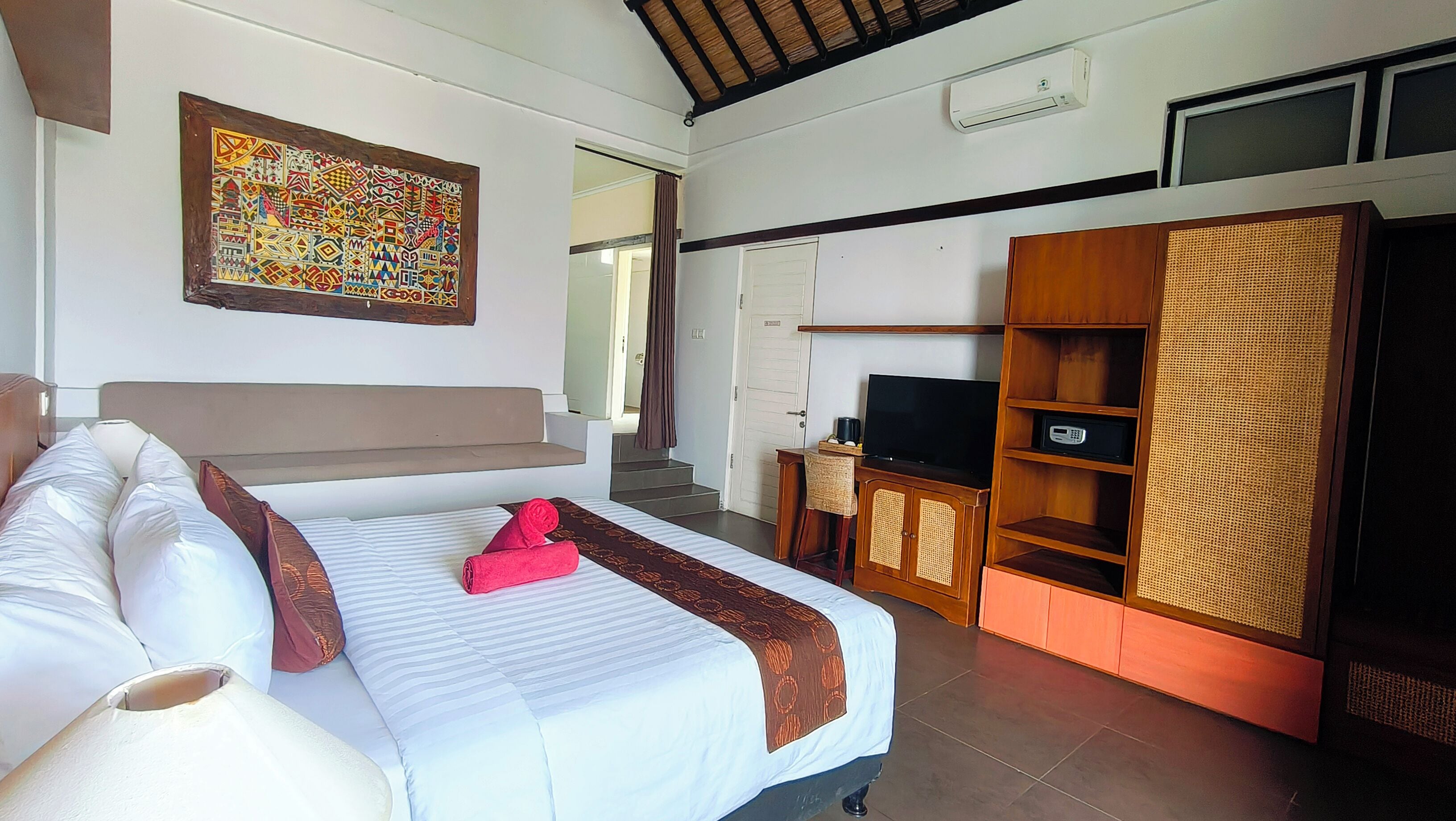 Dobbeltrom – superior, 1 kingsize-seng, sjøutsikt | Sengetøy av topp kvalitet, senger med overmadrass og minibar