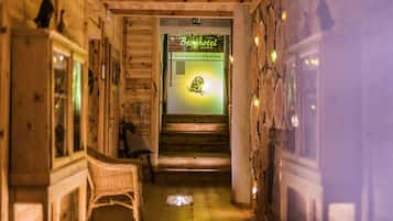 Sauna seca, banheira de hidromassagem, sauna a vapor, banho turco/hammam
