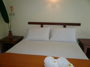 Standard Double Room, 1 Double Bed | In-room safe, desk, free WiFi, bed sheets - Baan Lamai Resort (Koh Samui)