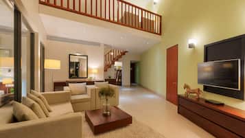 Premium Family Residence Suite | 起居區 | 32-吋 LCD 液晶電視、衛星頻道、電視