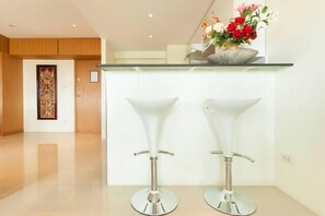 In-room safe, blackout curtains, rollaway beds, free WiFi