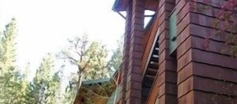 Getaways at Snow Lake Lodge