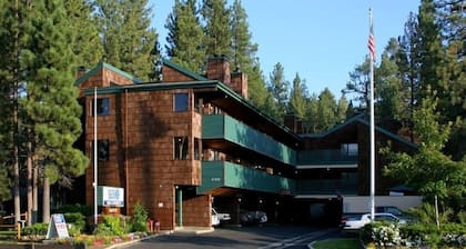 Getaways at Snow Lake Lodge