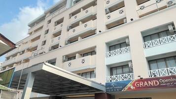 Mặt tiền nơi lưu trú