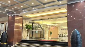 Mặt tiền nơi lưu trú