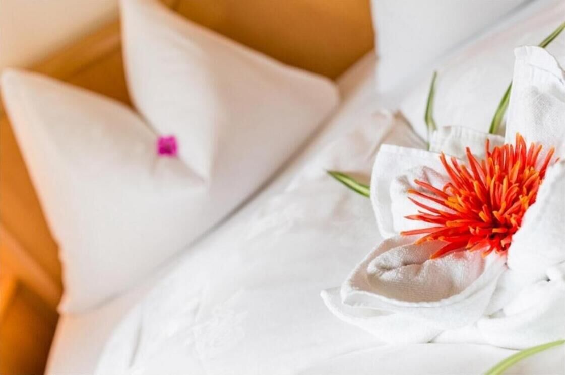 desk, free cots/infant beds, free rollaway beds, free wifi