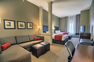 Ropa de cama de alta calidad y colchones con acolchado adicional