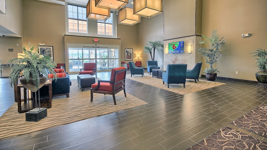 Comfort Suites Marietta - Parkersburg