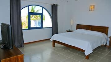 1 bedroom, premium bedding, in-room safe, individually decorated