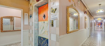 James Hotel - Near Miami Beach Convention Center